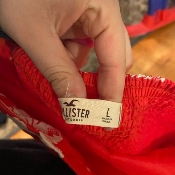 Red Hollister sleeves Sun dress - Picture 2 of 3